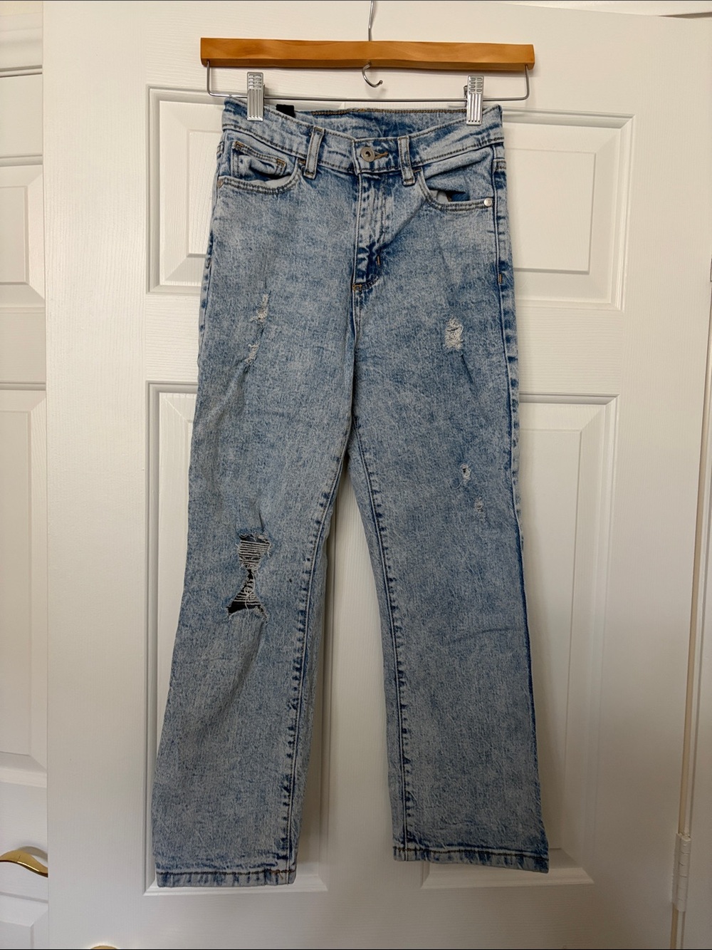 art class Light Blue Straight Leg Jeans with Distressed Knee